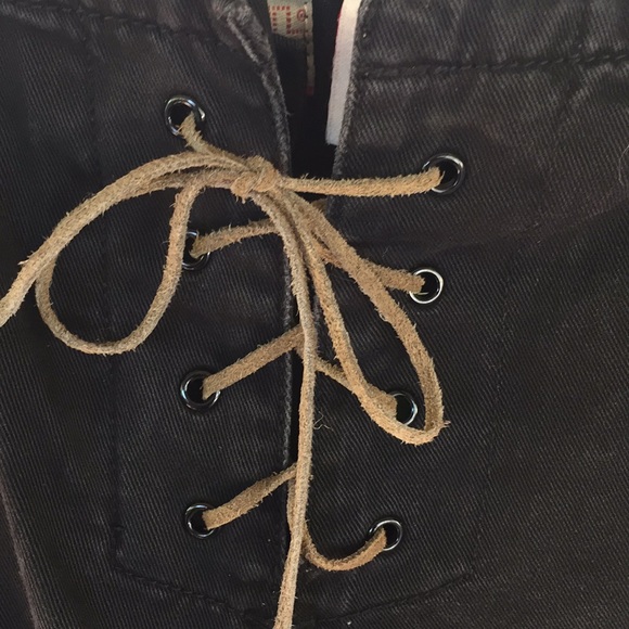 Black denim bootlegs with lace front - Picture 9 of 9